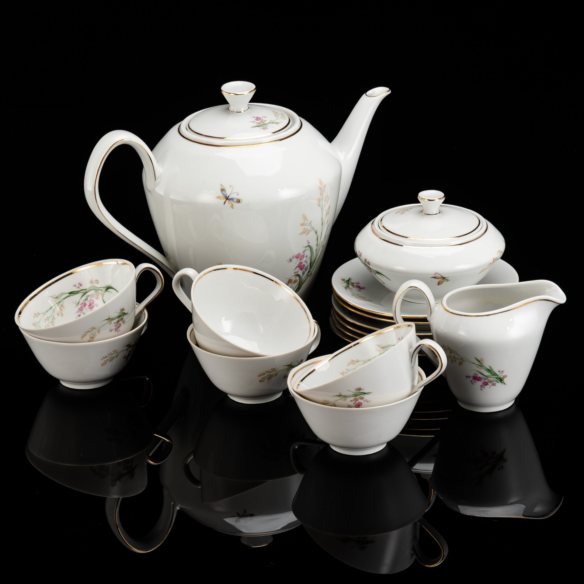 Сервиз чайный с цветочным декором на 6 персон (15 предметов)
