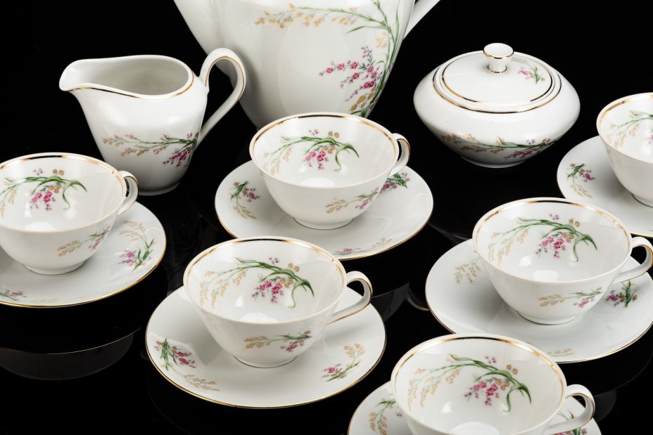 Сервиз чайный с цветочным декором на 6 персон (15 предметов)