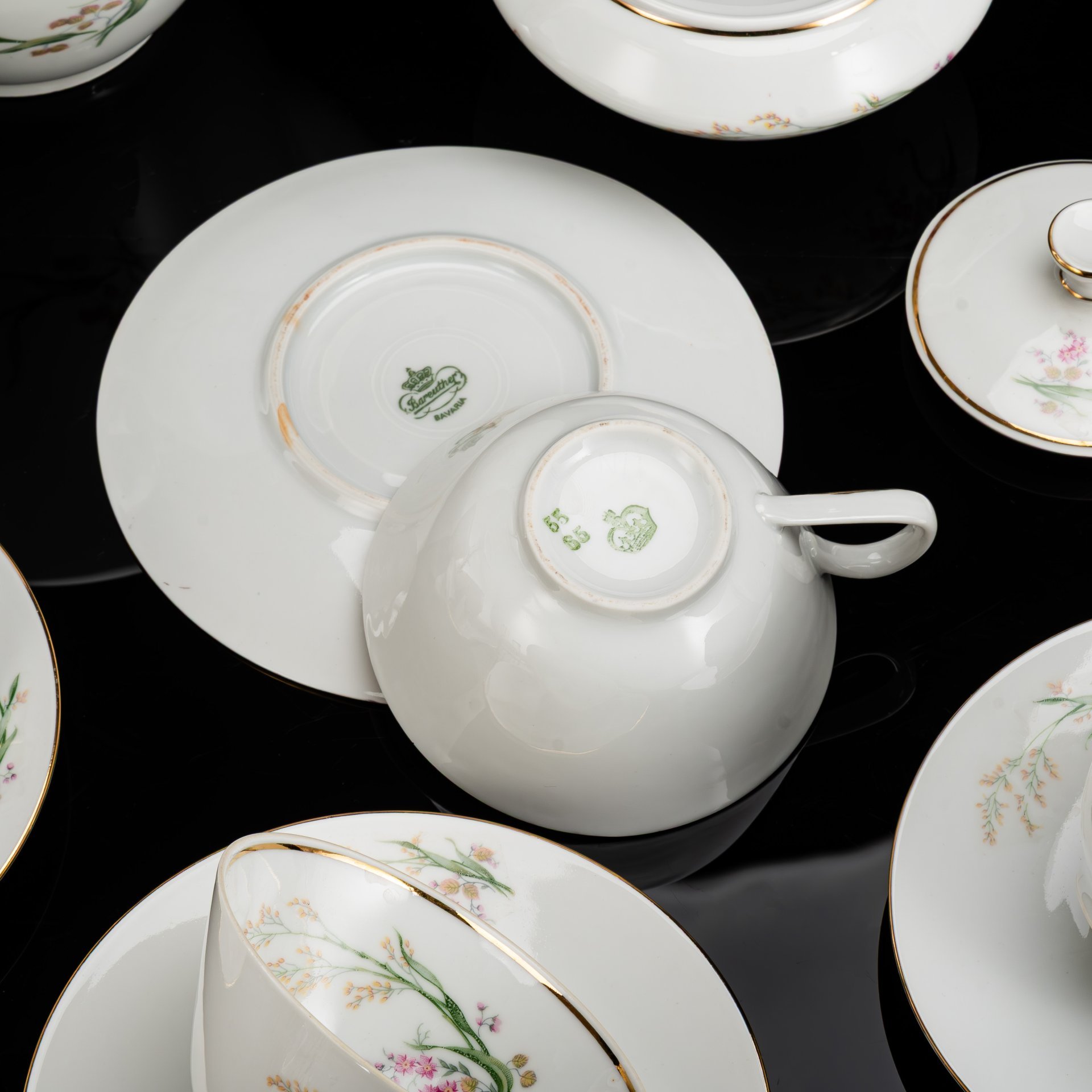 Сервиз чайный с цветочным декором на 6 персон (15 предметов)