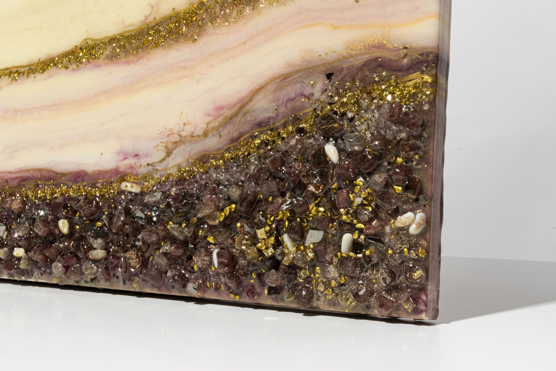 Панно настенное в нежных тонах,  авторская ручная работа в технике Resin Art