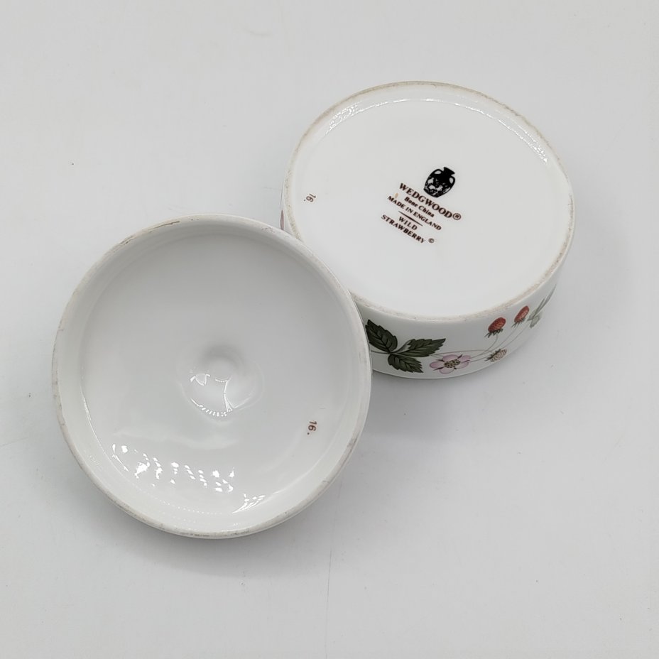 Шкатулка "Земляника", Wedgwood