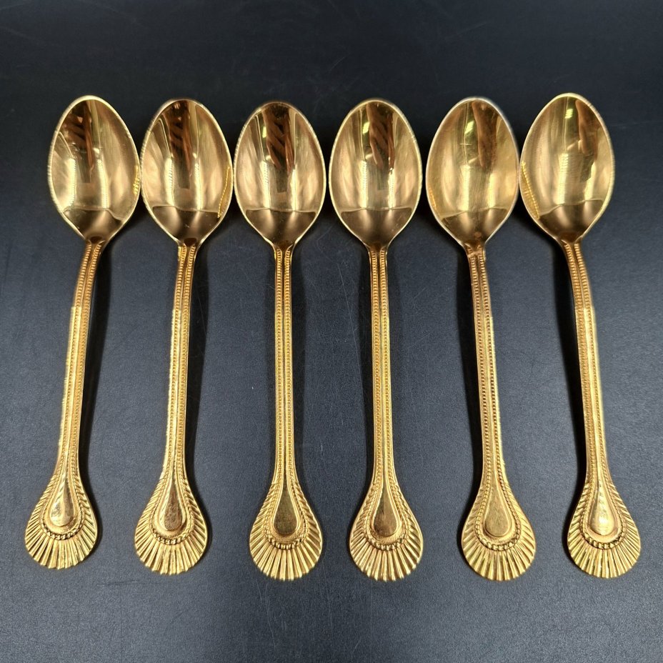 Набор из шести чайных ложек с фигурными черенками, металл, золочение, Таллинский ювелирный завод, СССР, 1970-1990 гг.
