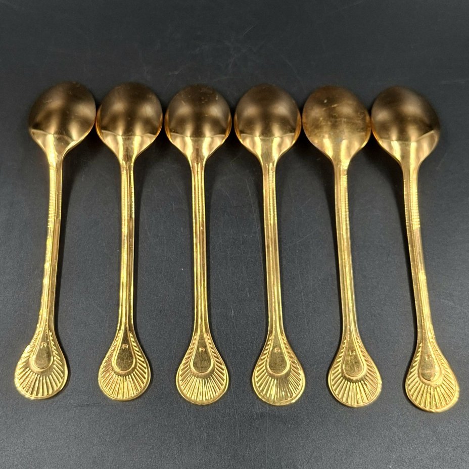 Набор из шести чайных ложек с фигурными черенками, металл, золочение, Таллинский ювелирный завод, СССР, 1970-1990 гг.