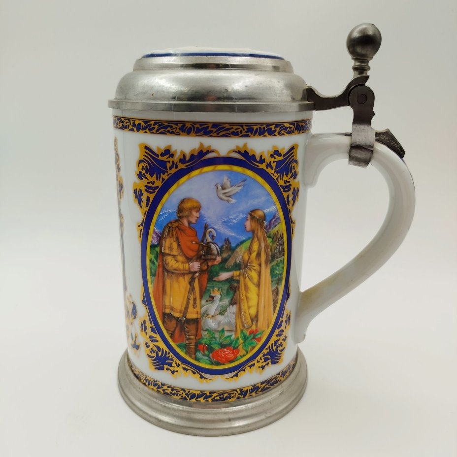 Кружка пивная, украшенная изображением сцен из оперы "Лоэнгрин" Рихарда Вагнера, фарфор, металл, деколь, Villeroy & Boch, Германия, 1970-1990 гг.