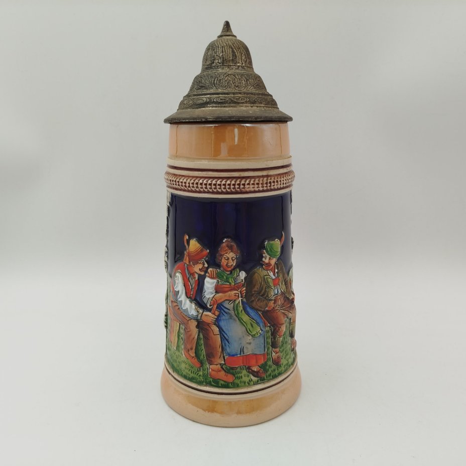 Кружка пивная с крышкой, украшенная деревенской сценой, керамика, олово, роспись, Original King, Германия, 1970-1990 гг.