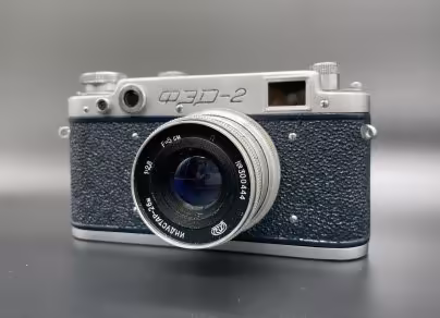 Фотоаппарат "ФЭД-2" с объективом "Индустар-26м" в оригинальном кофре, Харьковский машиностроительный завод им. Дзержинского (ФЭД)