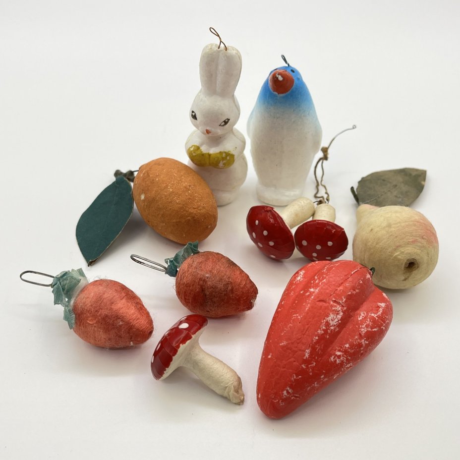 Набор ёлочных игрушек разных форм, вата, пенопласт, роспись, СССР, 1960-1990 гг.