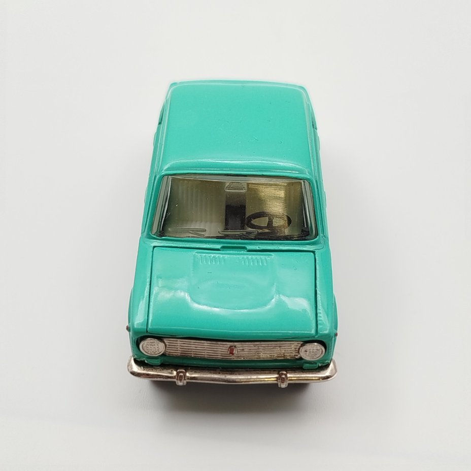 Модель автомобиля ВАЗ-2101 (модель А9 1:43), металл, пластик, СССР, 1980-1990 гг.
