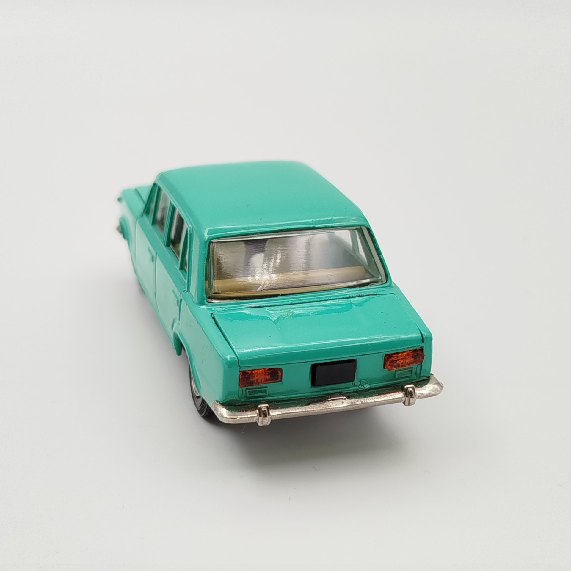 Модель автомобиля ВАЗ-2101 (модель А9 1:43), металл, пластик, СССР, 1980-1990 гг.