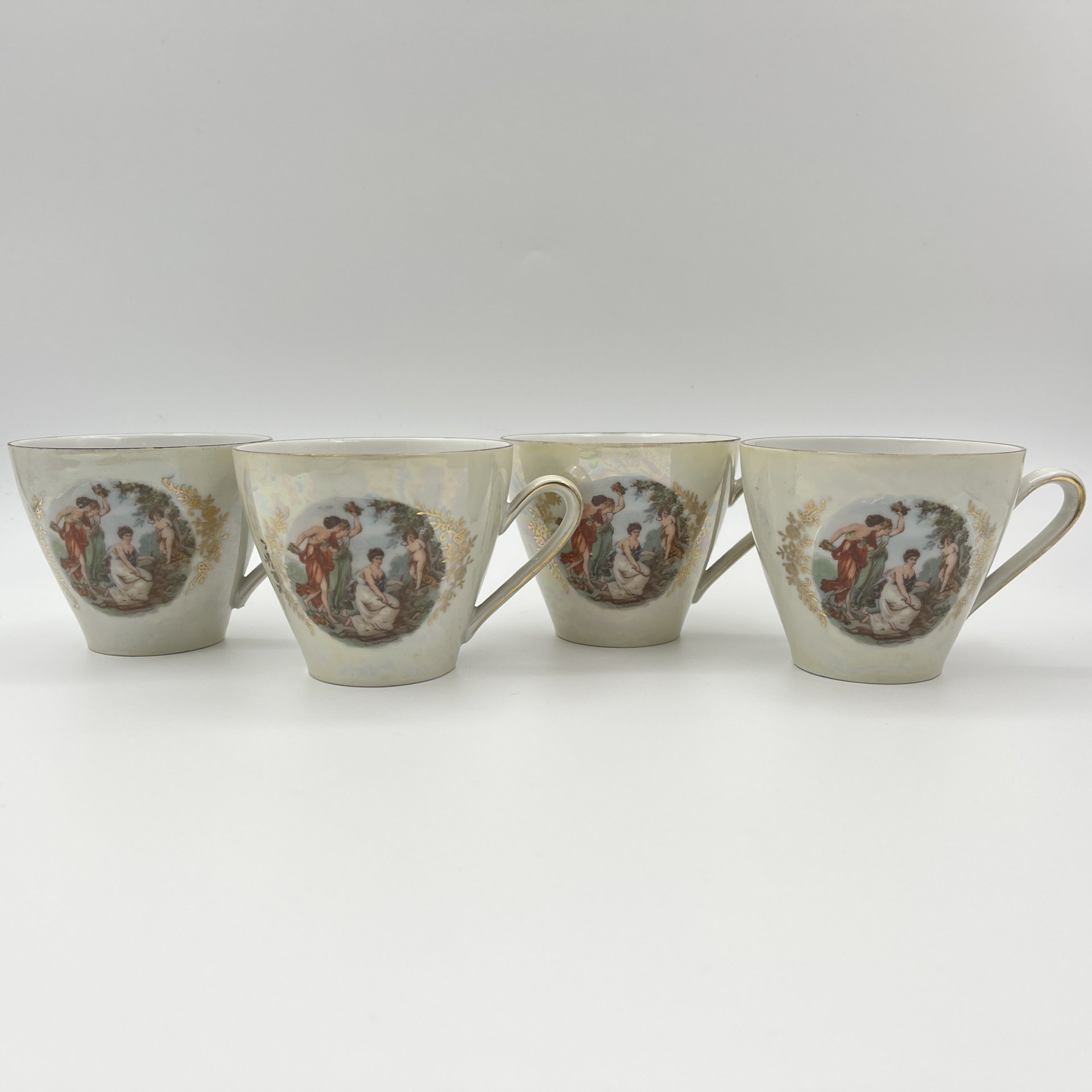 Набор из четырех чайных пар "Мадонна", фарфор, деколь, люстр, золочение, Kahla, ГДР, 1960-1990 гг.