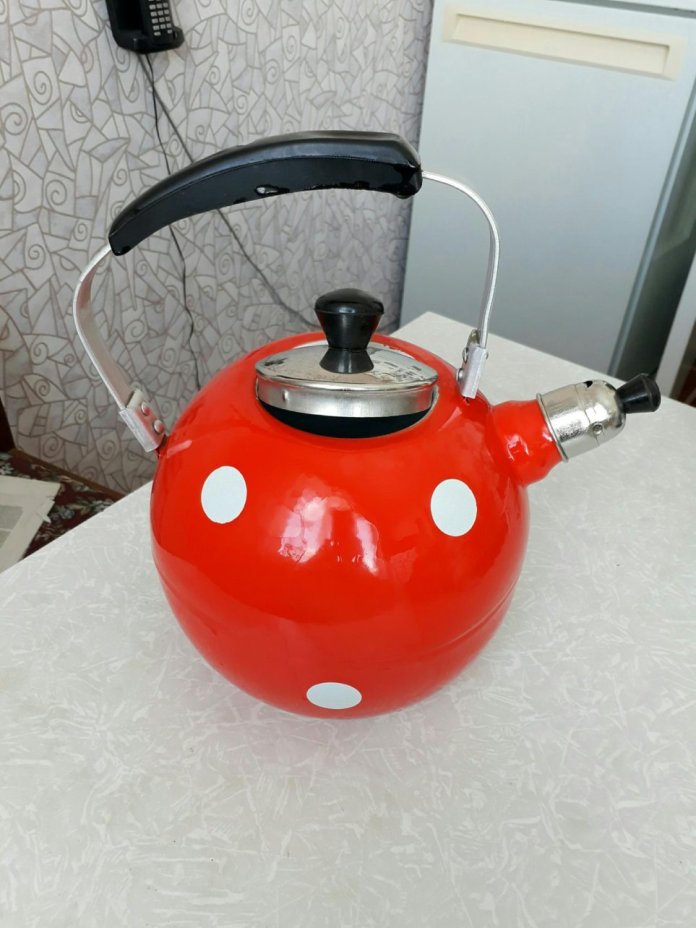 Чайник со свистком