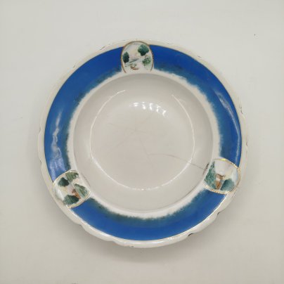 Тарелка суповая из сервиза "Озерный", фарфор, деколь с подрисовкой, золочение, крытье, Фарфоровый завод «Пролетарий» (Бронница, Мста), СССР, 1930-1945 гг.