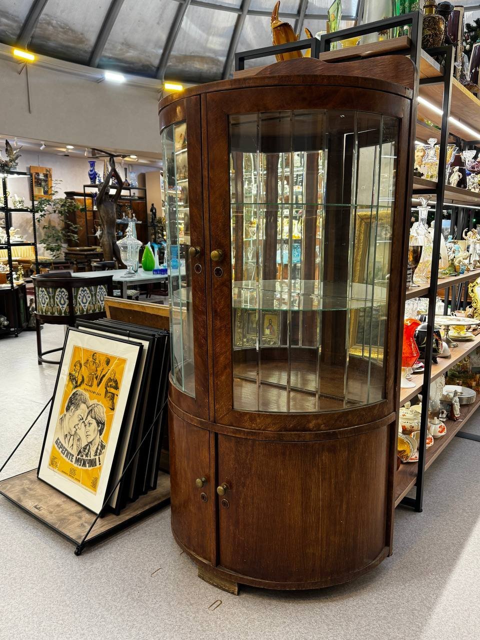 Витрина (горка) циркульная