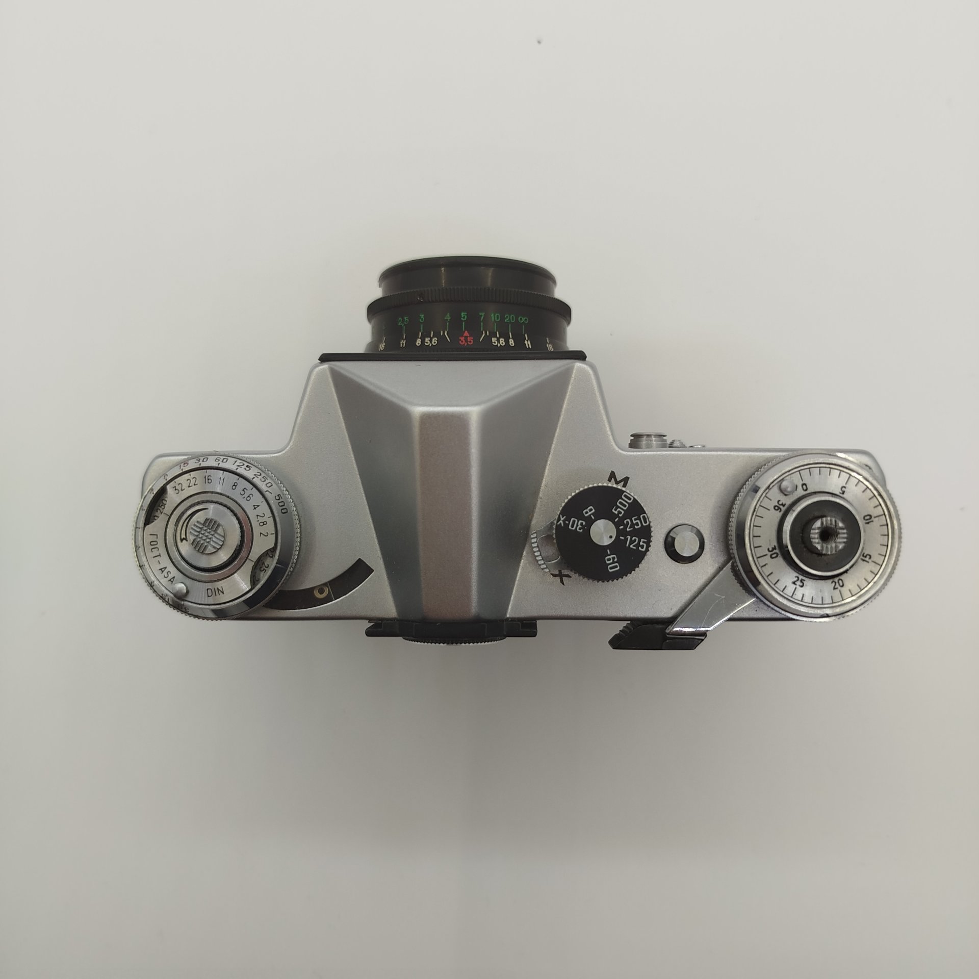 Фотоаппарат пленочный "Зенит-Е" с объективом "Индустар-50-2" в оригинальном кофре, металл, кожа, пластик, стекло, Красногорский механический завод (КМЗ), СССР, 1965-1981 гг.