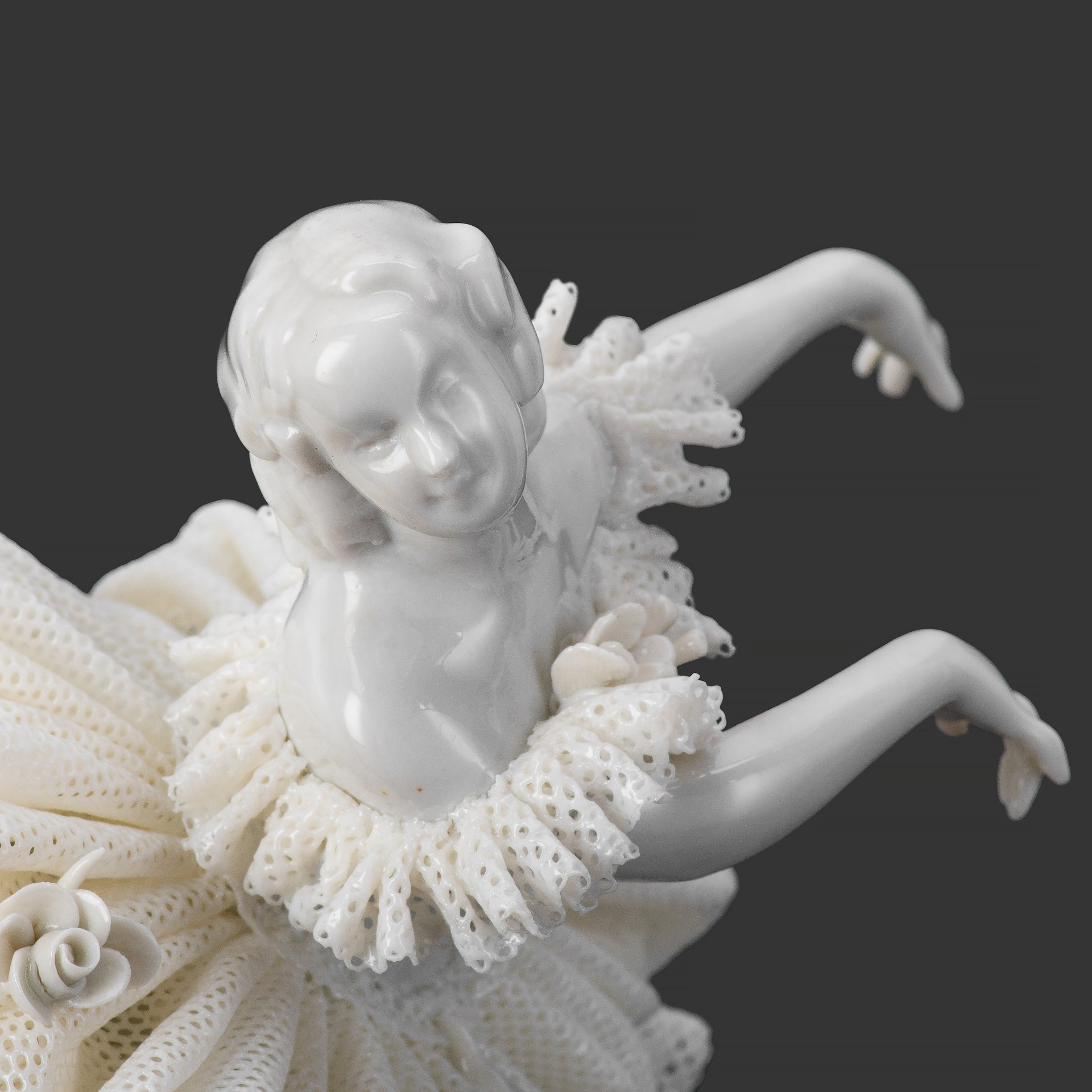 Статуэтка "Балерина" ("Танцовщица"), фарфор, кружевной фарфор, Aelteste Volkstedt, Германия, 1945-1958 гг.