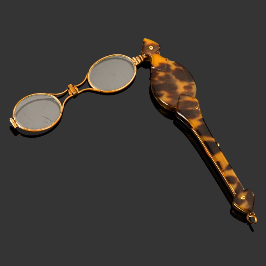 Лорнет дамский складной, латунь, панцирь черепахи, стекло, Западная Европа, 190-1880 гг.