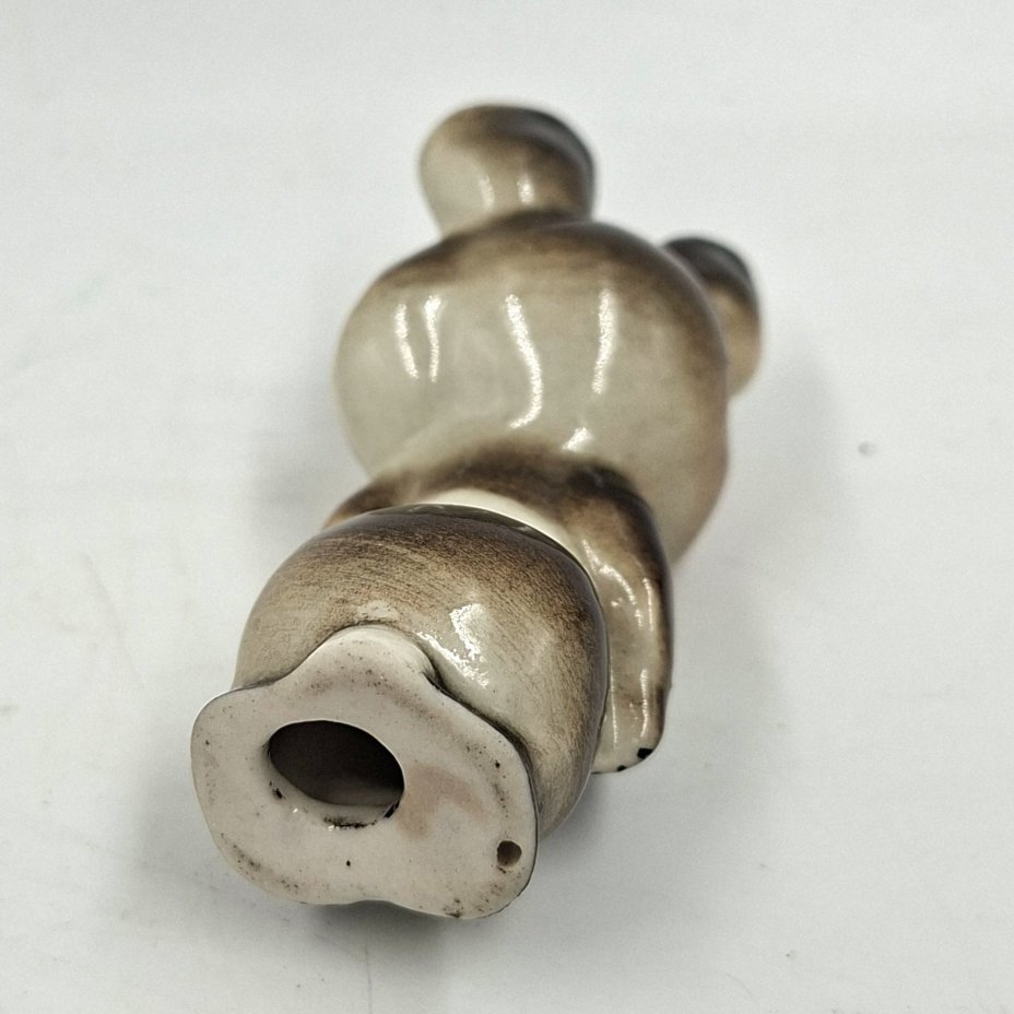 Статуэтка "Олимпийский мишка" (малый), скульптор П.П. Веселов, фарфор, аэрография, Ленинградский фарфоровый завод (ЛФЗ), СССР, 1980 г.