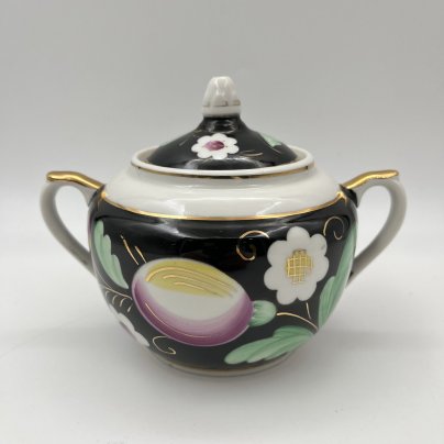 Сахарница из сервиза "Слива", автор А.А.Чекулина