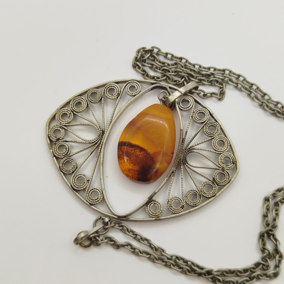 Набор из кольца и подвески