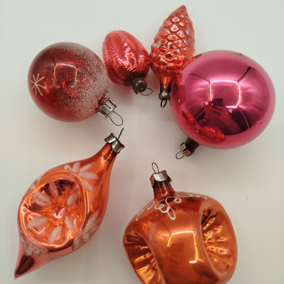 Набор из шести ёлочных игрушек