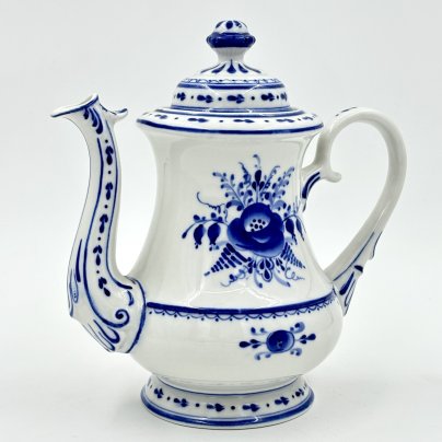 Кофейник с цветочным декором, Гжель
