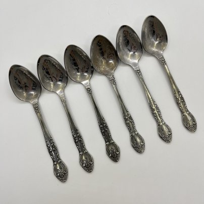 Набор из 6-ти кофейных ложек, украшенных растительным декором, нержавеющая сталь, Павловский завод художественных металлоизделий им. С.М. Кирова, СССР, 1970-1990 гг.