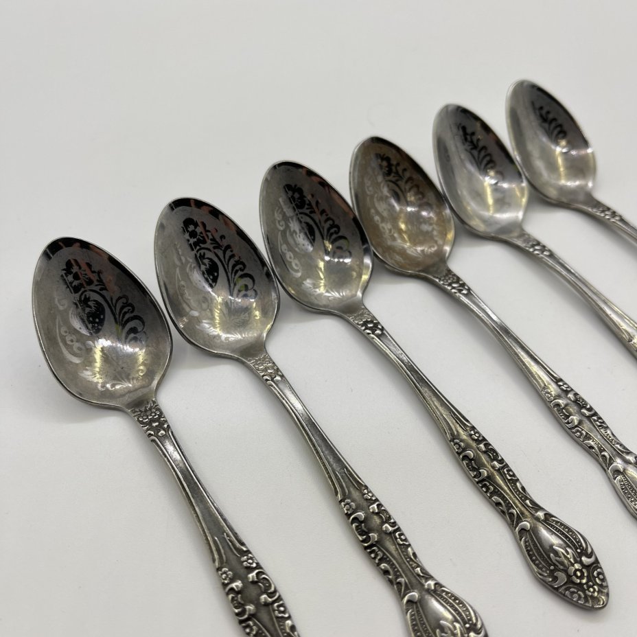 Набор из 6-ти кофейных ложек, украшенных растительным декором, нержавеющая сталь, Павловский завод художественных металлоизделий им. С.М. Кирова