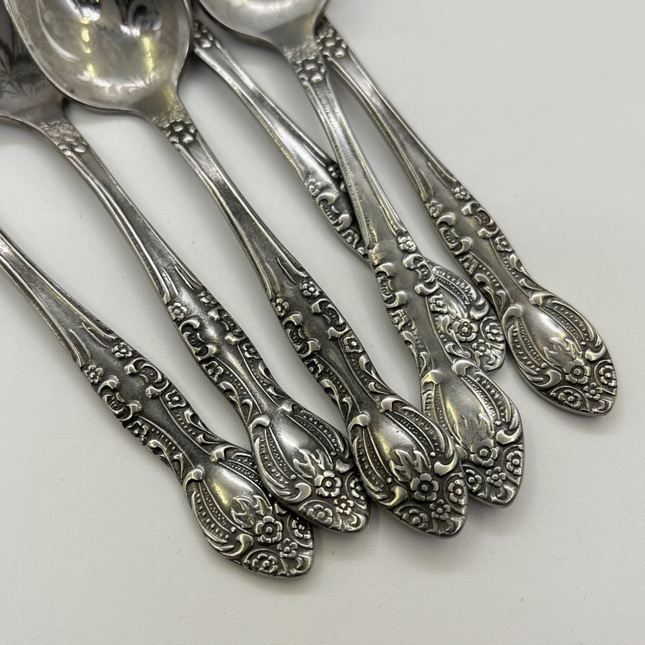 Набор из 6-ти кофейных ложек, украшенных растительным декором, нержавеющая сталь, Павловский завод художественных металлоизделий им. С.М. Кирова