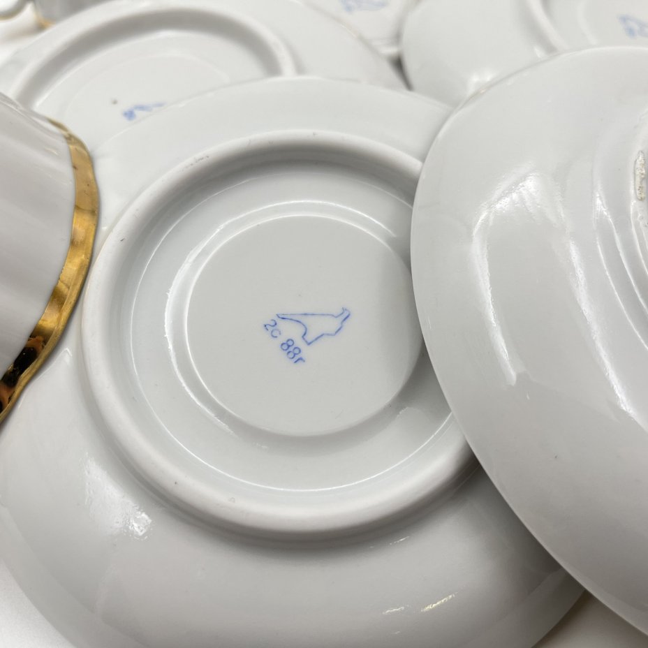 Набор чайных пар с лаконичным декором на 5 персон, фарфор, золочение, Дулевский фарфоровый завод (Дулёво), СССР, 1988-1989 гг.