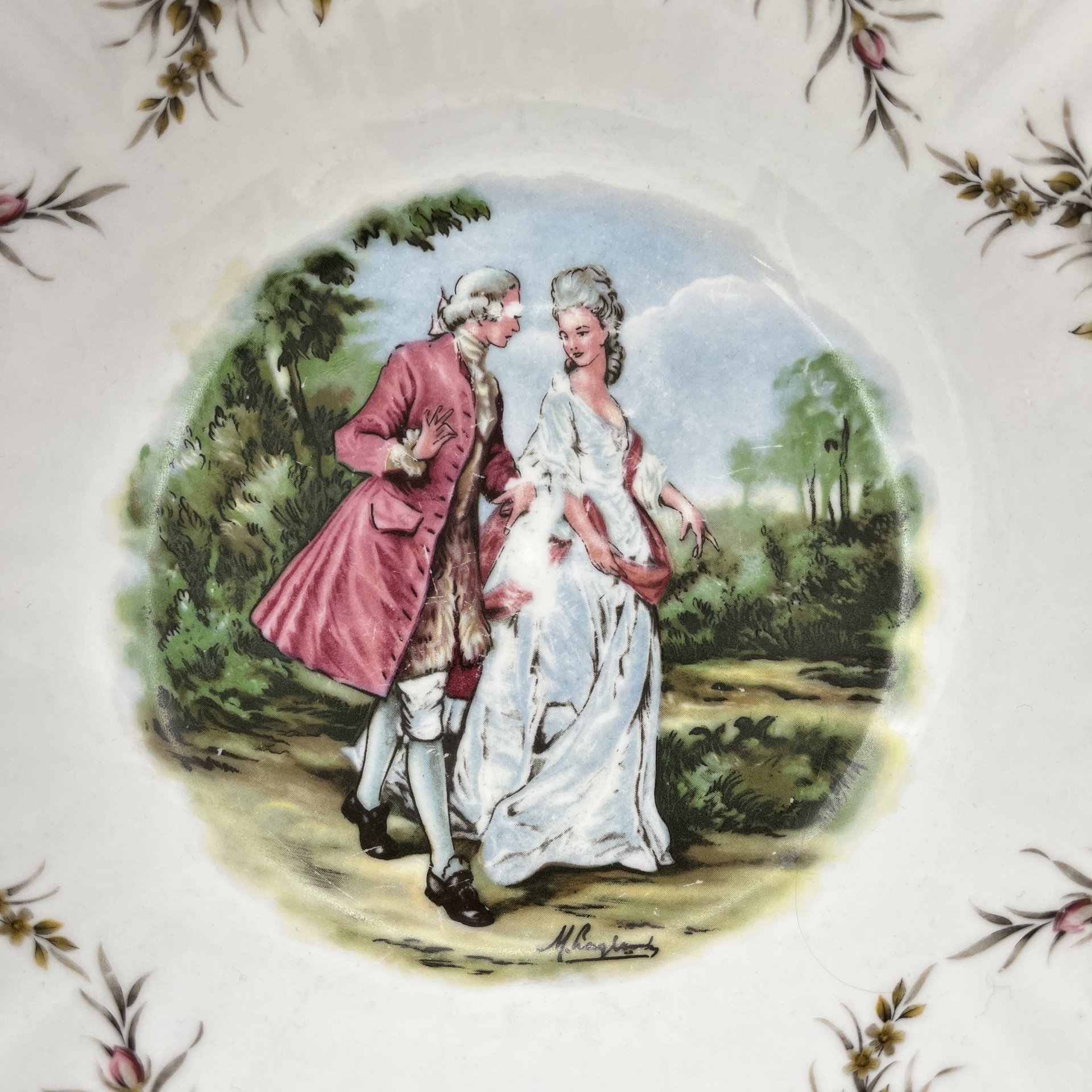 Салатник и блюдо, украшенные изображением галантной сцены, Royal Schwabap, фарфор, деколь, Нидерланды, 1970-1990 гг.