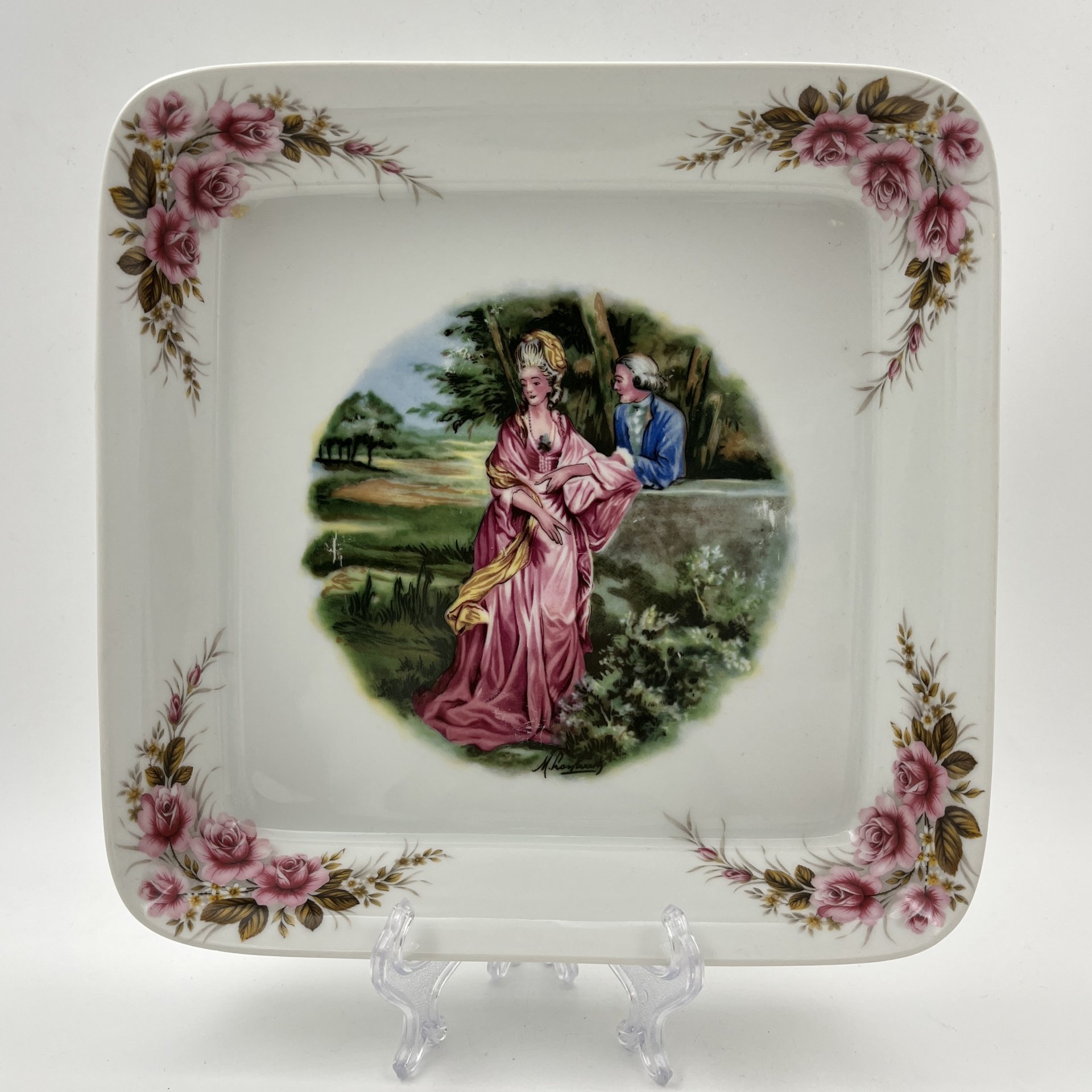 Салатник и блюдо, украшенные изображением галантной сцены, Royal Schwabap, фарфор, деколь, Нидерланды, 1970-1990 гг.