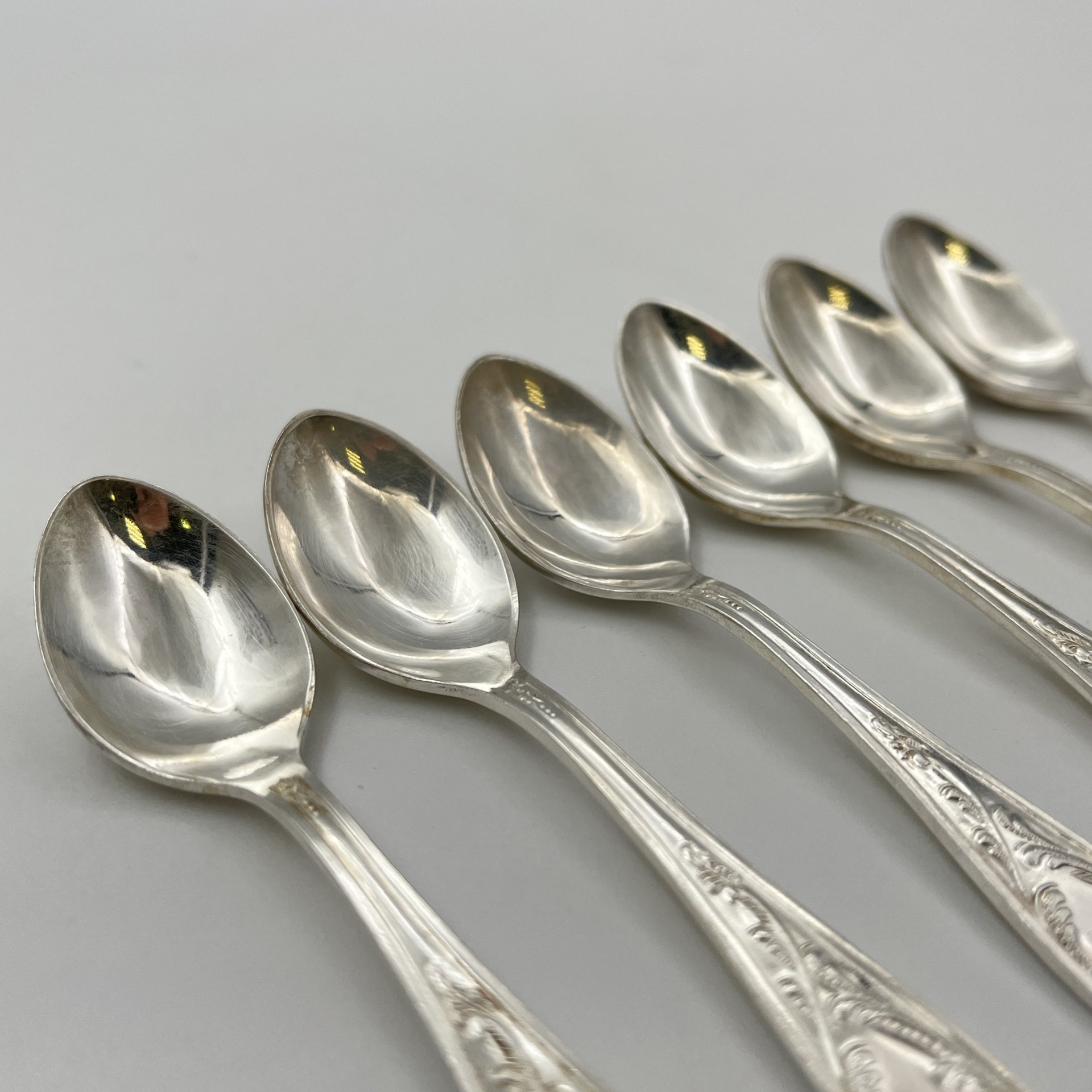 Набор кофейных ложек на 6 персон "Пламя", мНЦ (медь-никель-цинк), Кольчугинский завод цветных металлов, СССР, 1960-1990 гг.