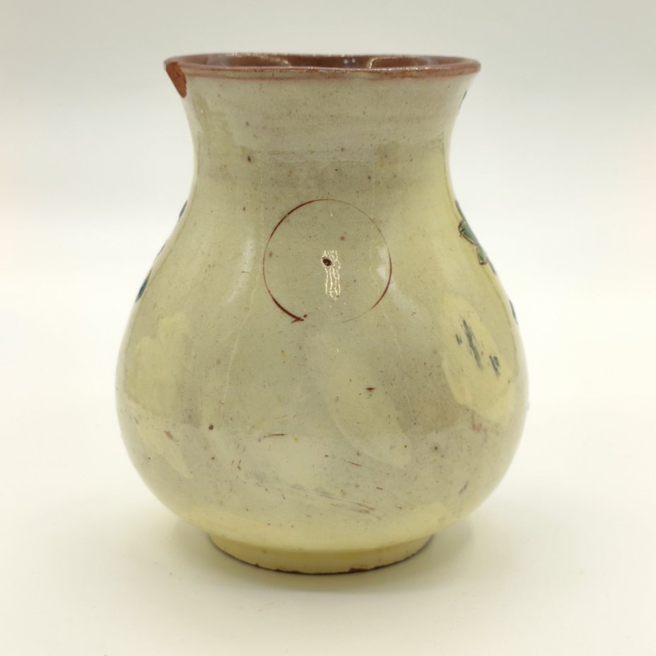 Вазочка с орнаментальным декором на тулове, Научно-экспериментальная керамическая станция (НЭКС), г. Алма-Ата