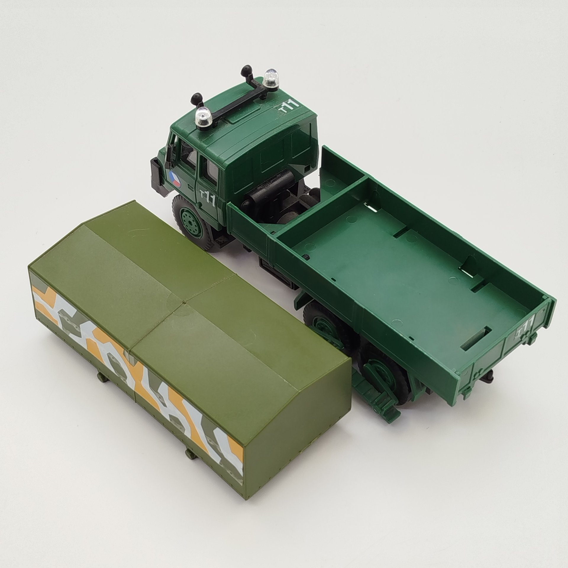 Модель автомобиля "Tatra 815" (Военный грузовик), Monti System