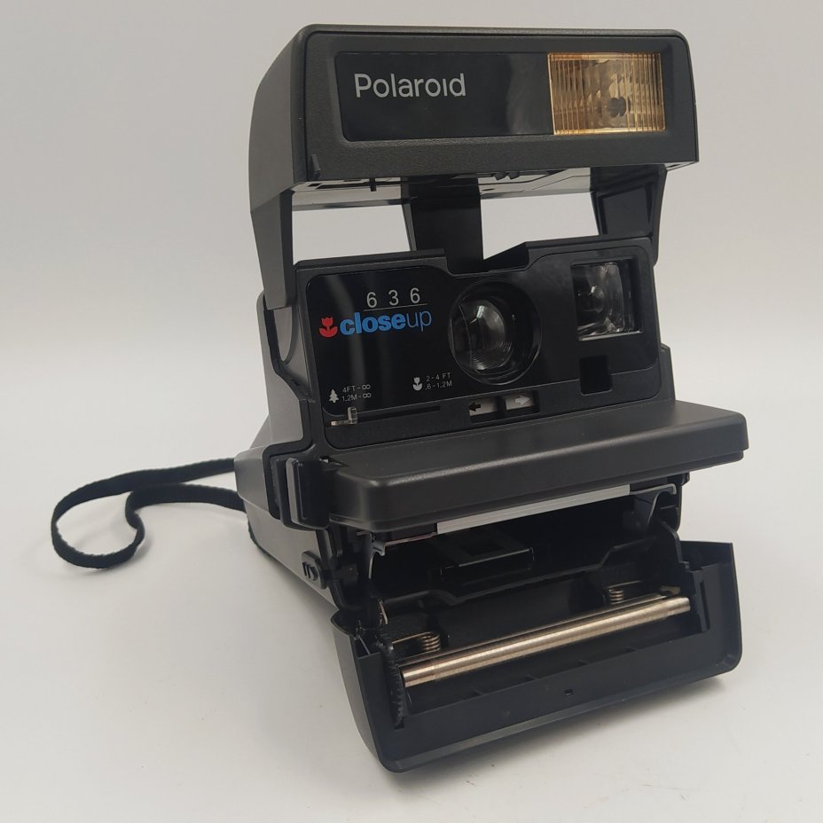 Фотоаппарат мгновенной печати "Polaroid 636 Close Up" в оригинальной коробке, пластик, картон, Polaroid, Великобритания, 1990-1995 гг., Polaroid
