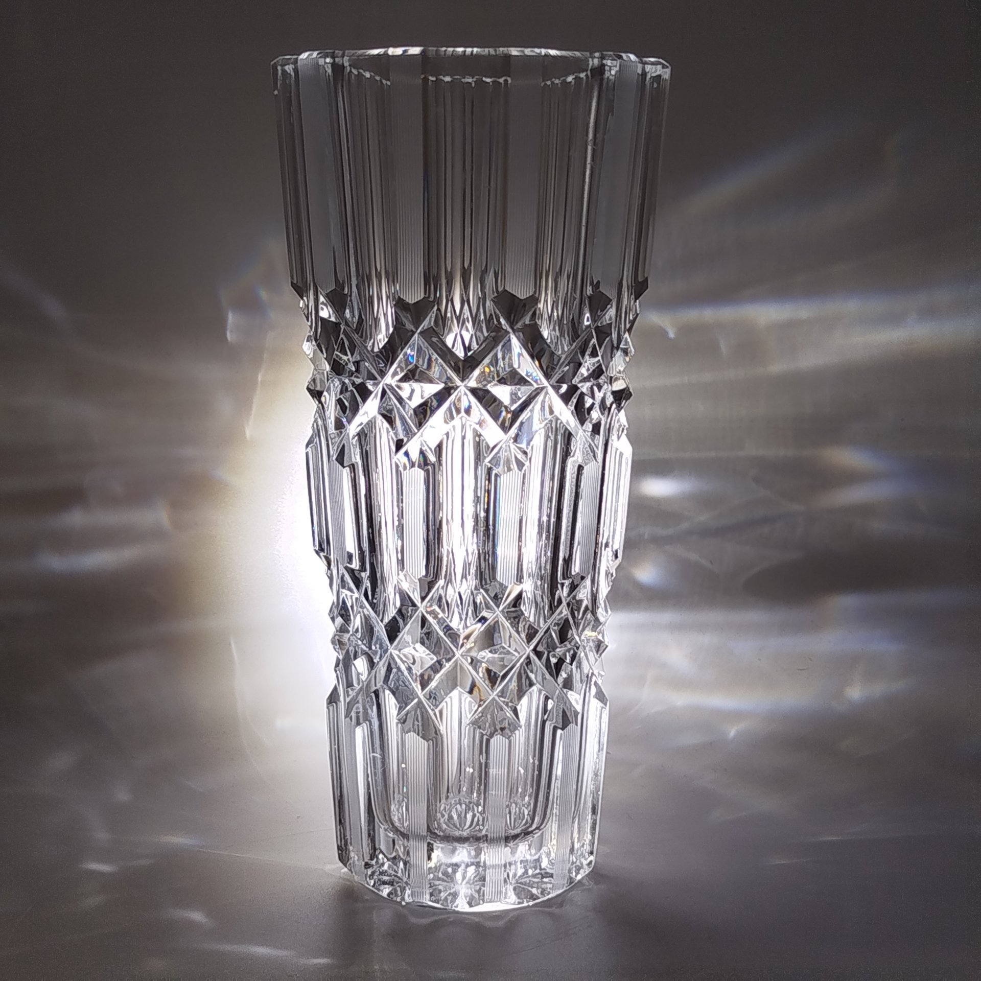 Ваза для цветов "Эхо", автор А.М. Остроумов