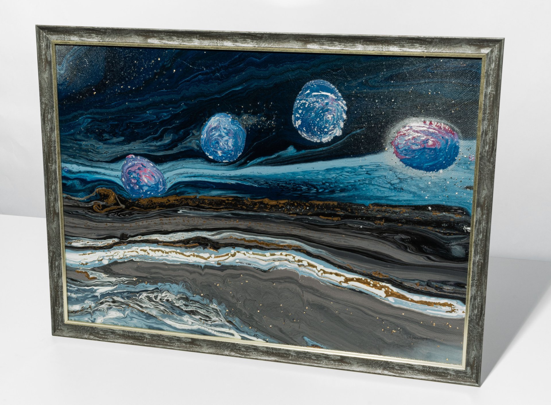 Картина «Неземной пейзаж», авторская работа в технике Fluid Art, художник Анна Лукьянова, холст, акриловые краски, Художник Лукьянова Анна, Российская Федерация, 2022 г., Художник Лукьянова Анна