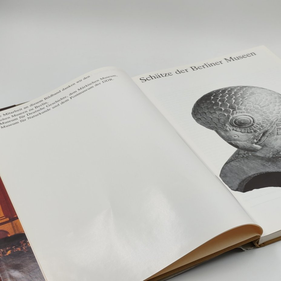 Книга-альбом "Сокровища берлинских музеев" (на немецком языке)