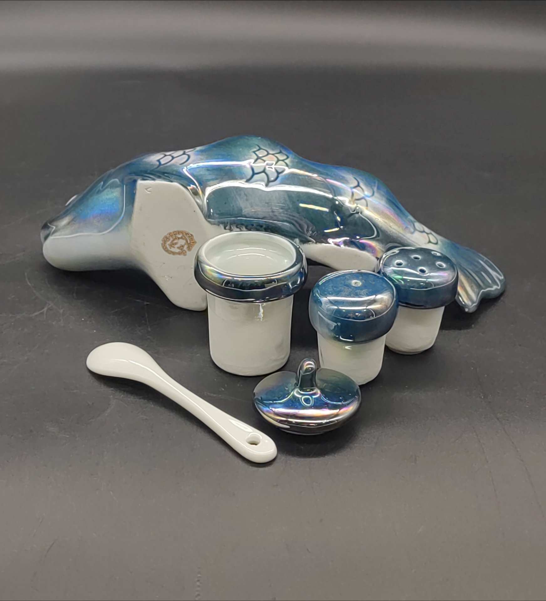Набор для специй в виде рыбы, Grand Feu de Porcelaine