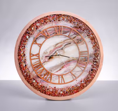 Часы настенные в розовых тонах, авторская ручная работа в технике Resin Art, глянцевое 3D покрытие, натуральный камень, Россия, 2021 г.
