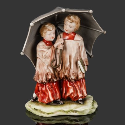 Статуэтка "Дети под зонтом", фарфор, роспись, Италия, 1980-1990 гг.