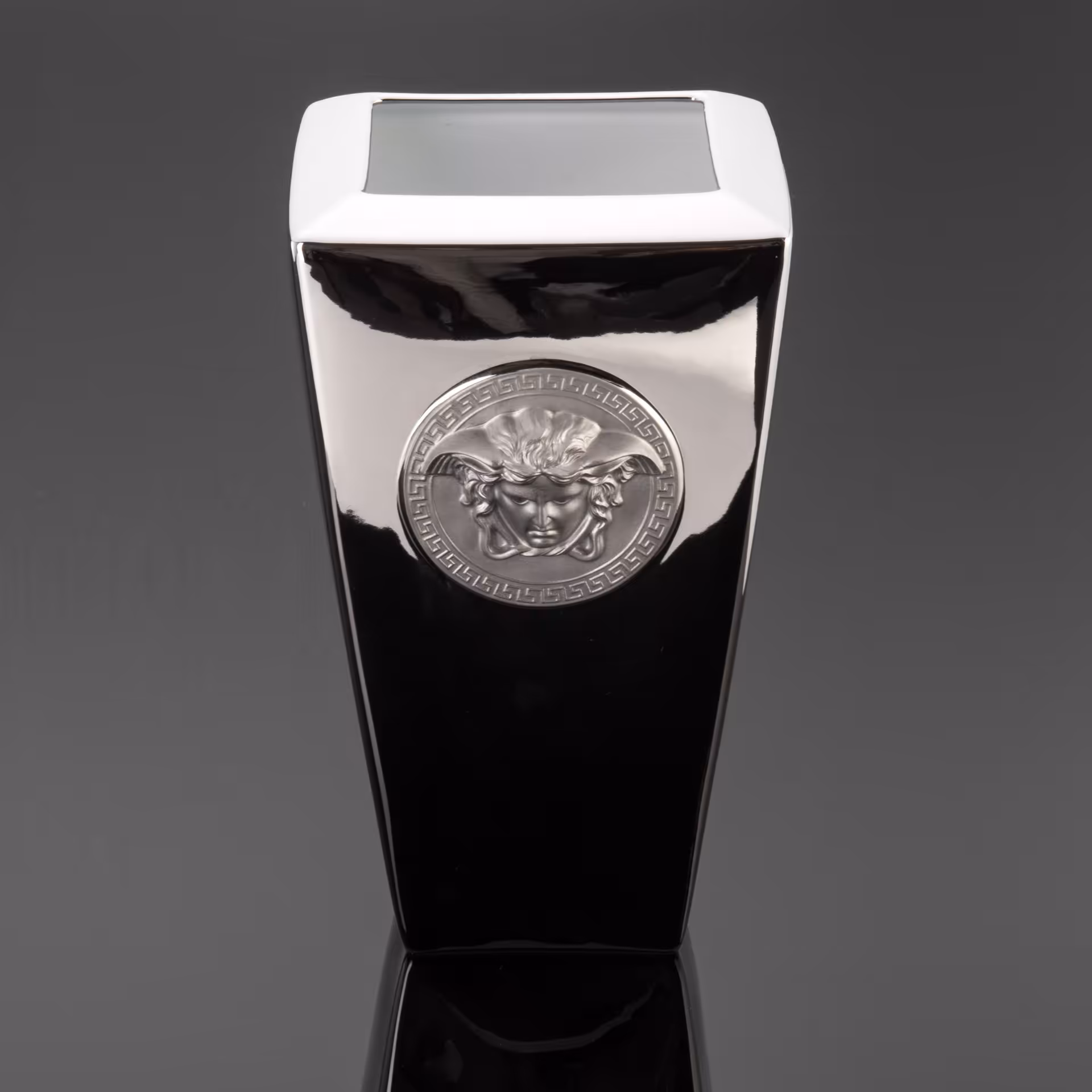 Ваза "Medusa Platinum", (фирма Versace/Версаче), Rosenthal (Розенталь)
