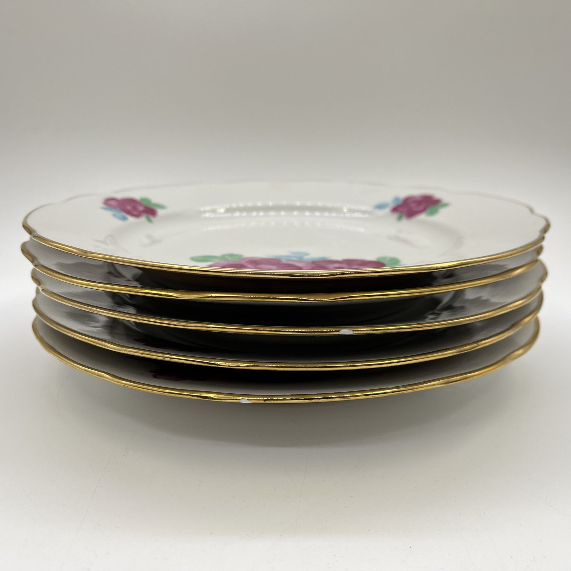 Набор обеденных тарелок с цветочным декором на 5 персон, фарфор, деколь, золочение, Дулевский фарфоровый завод (Дулёво), СССР, 1970-1991 гг.