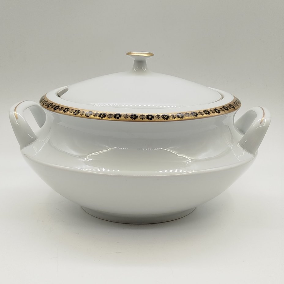 Супница с цветочным декором