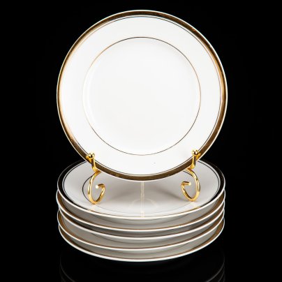 Набор из шести пирожковых тарелок с золотистым кантиком