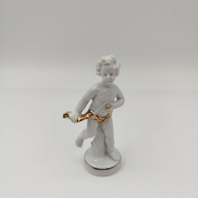 Статуэтка "Путти с золотой лентой", фарфор, золочение, VEB Porzellanfiguren Lippelsdorf (Липпельсдорф), ГДР, 1974-1990 гг., VEB Porzellanfiguren Lippelsdorf (Липпельсдорф)