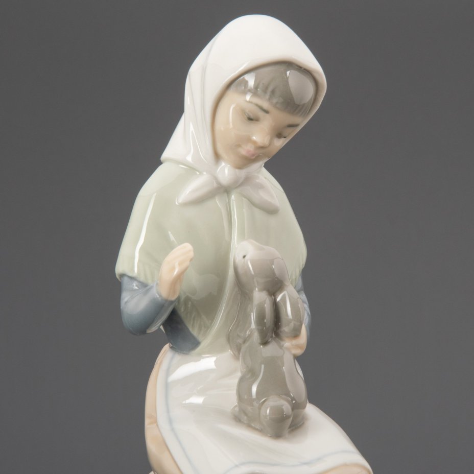 Статуэтка "Девочка с зайцем на коленях", Lladro, фарфор, роспись, Zaphir, Испания, 1970-1980 гг., Zaphir