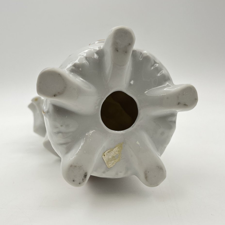 Статуэтка "Садовница"