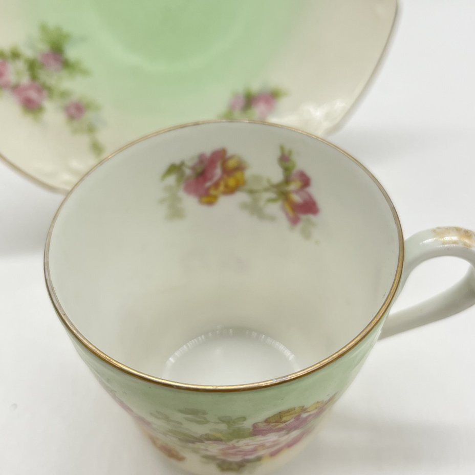 Чайная пара с цветочным декором, фарфор, деколь, золочение, Limoges, Франция, 1900-1920 гг., Limoges