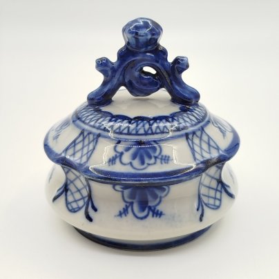 Шкатулка с цветочным декором, Гжель